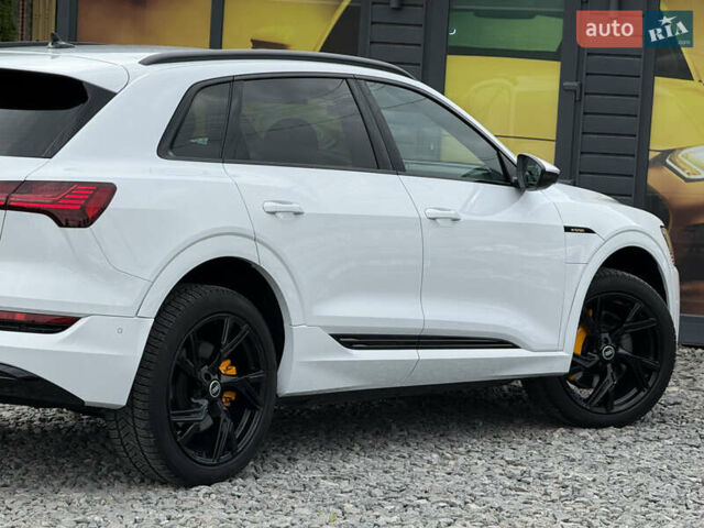Белый Ауди E-Tron, объемом двигателя 0 л и пробегом 144 тыс. км за 29999 $, фото 30 на Automoto.ua