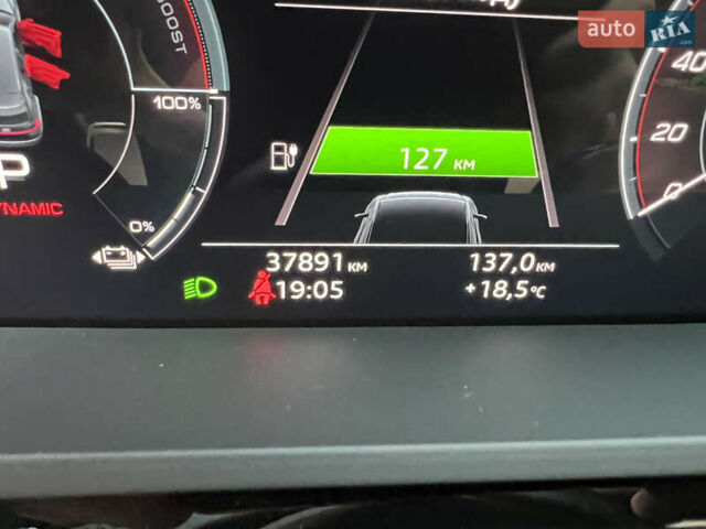 Білий Ауді E-Tron, об'ємом двигуна 0 л та пробігом 38 тис. км за 46000 $, фото 11 на Automoto.ua