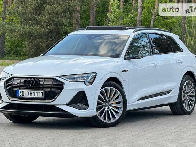 Білий Ауді E-Tron, об'ємом двигуна 0 л та пробігом 45 тис. км за 41800 $, фото 23 на Automoto.ua