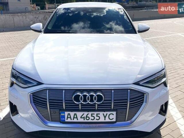 Белый Ауди E-Tron, объемом двигателя 0 л и пробегом 78 тыс. км за 29800 $, фото 1 на Automoto.ua