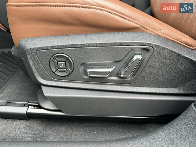 Білий Ауді E-Tron, об'ємом двигуна 0 л та пробігом 38 тис. км за 46000 $, фото 14 на Automoto.ua