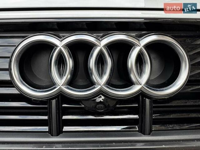 Белый Ауди E-Tron, объемом двигателя 0 л и пробегом 62 тыс. км за 48100 $, фото 45 на Automoto.ua