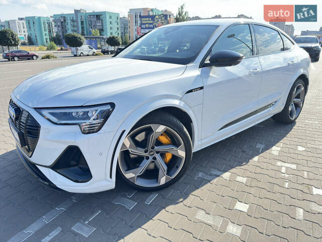 Белый Ауди E-Tron, объемом двигателя 0 л и пробегом 62 тыс. км за 48100 $, фото 10 на Automoto.ua