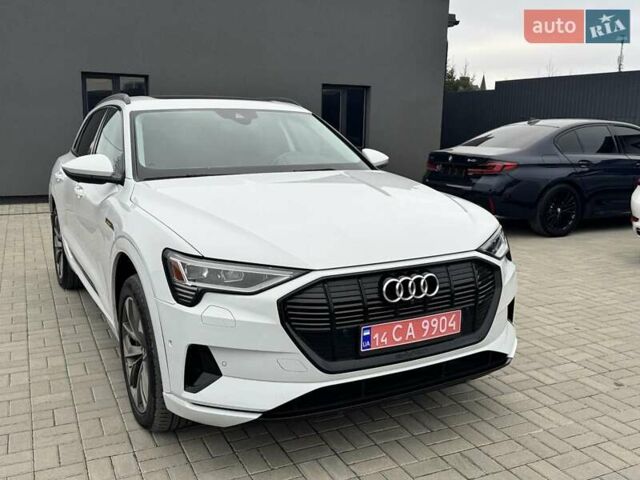 Білий Ауді E-Tron, об'ємом двигуна 0 л та пробігом 36 тис. км за 32500 $, фото 6 на Automoto.ua