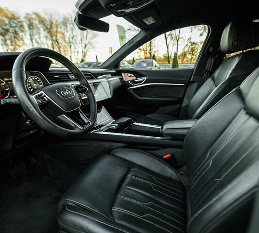 Белый Ауди E-Tron, объемом двигателя 0 л и пробегом 73 тыс. км за 46990 $, фото 41 на Automoto.ua