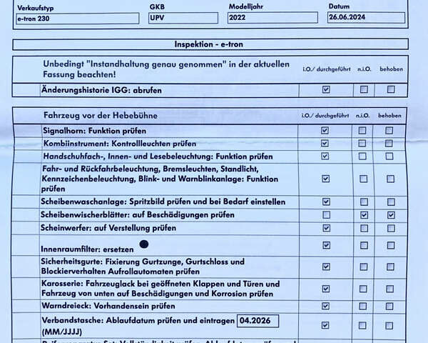 Белый Ауди E-Tron, объемом двигателя 0 л и пробегом 78 тыс. км за 29800 $, фото 19 на Automoto.ua