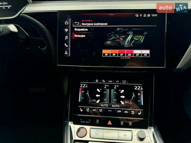 Белый Ауди E-Tron, объемом двигателя 0 л и пробегом 97 тыс. км за 42900 $, фото 51 на Automoto.ua