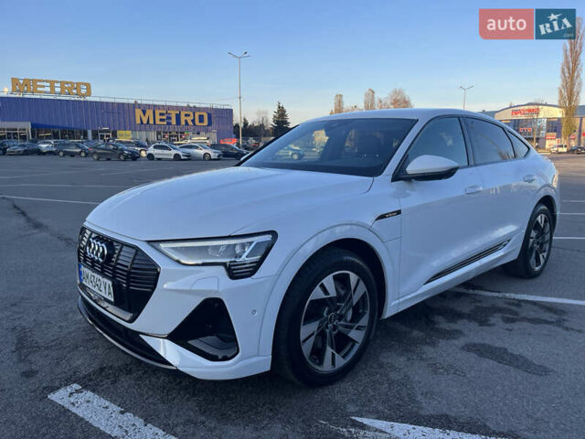 Белый Ауди E-Tron, объемом двигателя 0 л и пробегом 47 тыс. км за 34300 $, фото 4 на Automoto.ua