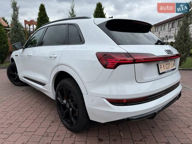 Белый Ауди E-Tron, объемом двигателя 0 л и пробегом 140 тыс. км за 31449 $, фото 51 на Automoto.ua