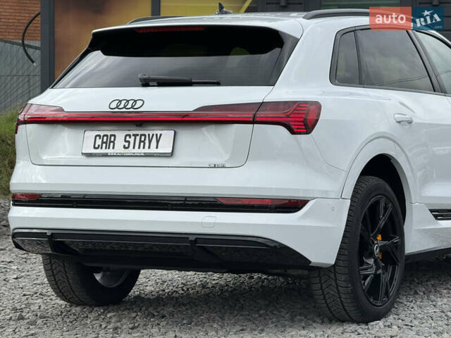 Белый Ауди E-Tron, объемом двигателя 0 л и пробегом 144 тыс. км за 29999 $, фото 27 на Automoto.ua