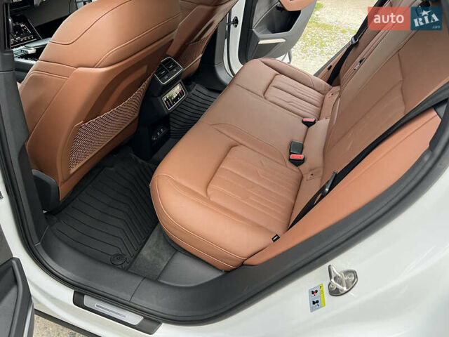 Білий Ауді E-Tron, об'ємом двигуна 0 л та пробігом 38 тис. км за 46000 $, фото 17 на Automoto.ua