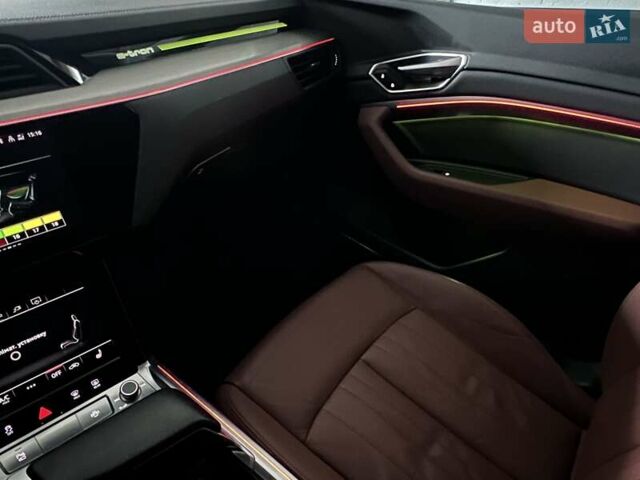 Білий Ауді E-Tron, об'ємом двигуна 0 л та пробігом 116 тис. км за 29750 $, фото 26 на Automoto.ua