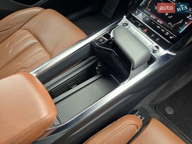 Белый Ауди E-Tron, объемом двигателя 0 л и пробегом 68 тыс. км за 39999 $, фото 74 на Automoto.ua