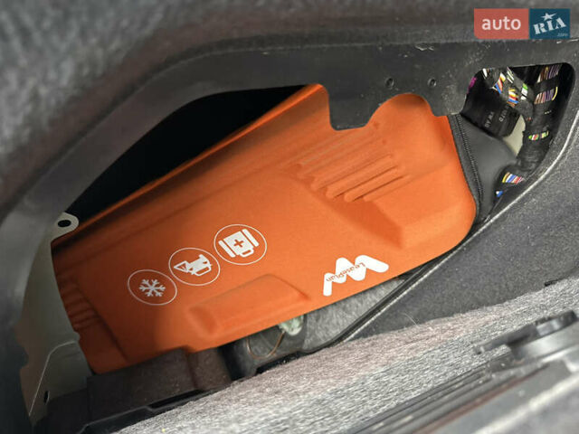 Білий Ауді E-Tron, об'ємом двигуна 0 л та пробігом 69 тис. км за 31500 $, фото 28 на Automoto.ua