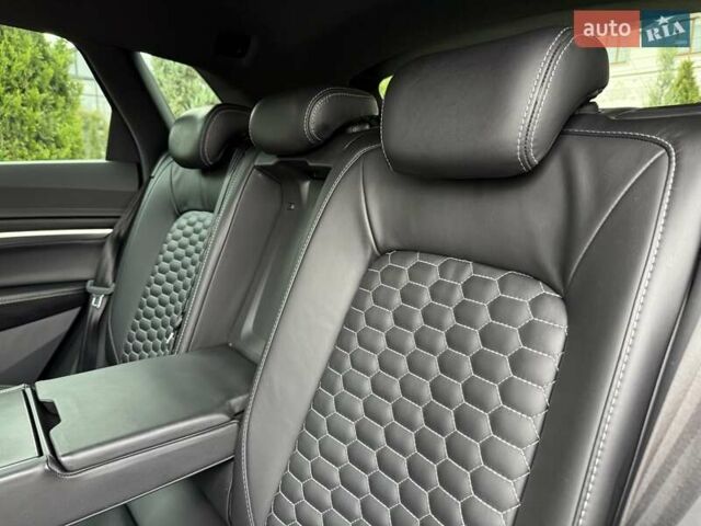Белый Ауди E-Tron, объемом двигателя 0 л и пробегом 140 тыс. км за 31449 $, фото 152 на Automoto.ua