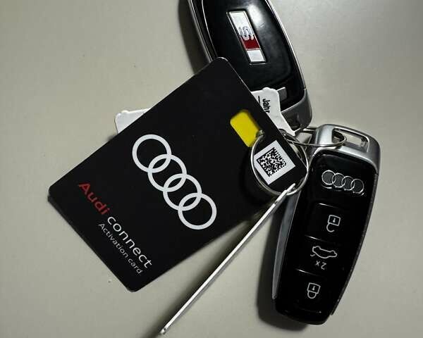 Белый Ауди E-Tron, объемом двигателя 0 л и пробегом 62 тыс. км за 48100 $, фото 55 на Automoto.ua