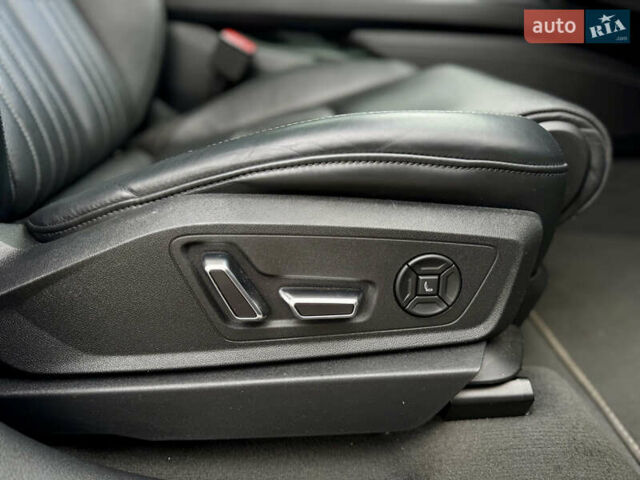 Белый Ауди E-Tron, объемом двигателя 0 л и пробегом 97 тыс. км за 42900 $, фото 42 на Automoto.ua