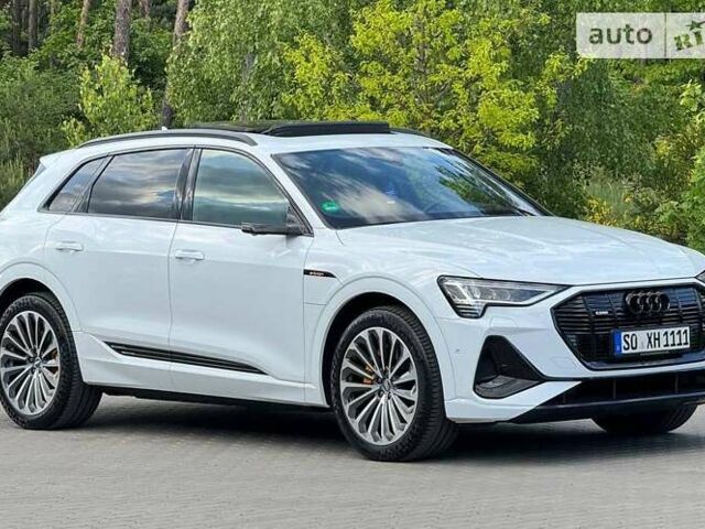 Білий Ауді E-Tron, об'ємом двигуна 0 л та пробігом 45 тис. км за 41800 $, фото 12 на Automoto.ua