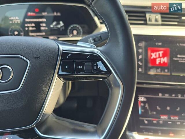 Белый Ауди E-Tron, объемом двигателя 0 л и пробегом 53 тыс. км за 44999 $, фото 82 на Automoto.ua