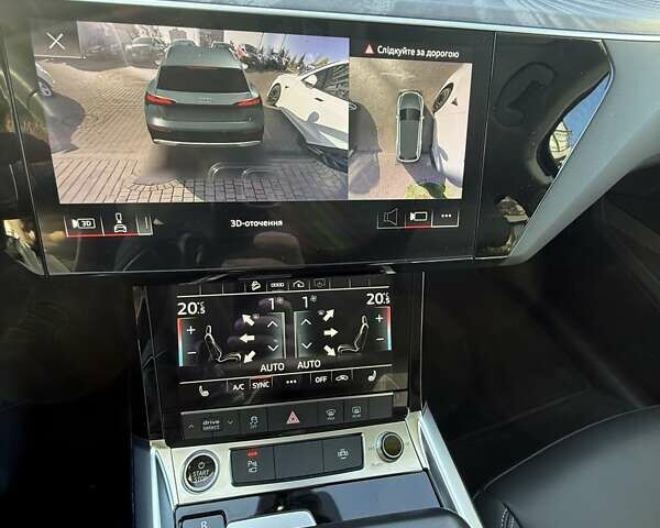 Ауді E-Tron 2021 у Львові на Automoto.ua Білий Ауді E-Tron, об'ємом двигуна 0 л та пробігом 38 тис. км за 32500 $, фото 10 на Automoto.ua