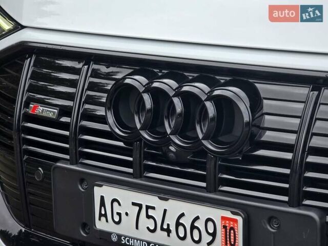 Белый Ауди E-Tron, объемом двигателя 0 л и пробегом 68 тыс. км за 39999 $, фото 10 на Automoto.ua