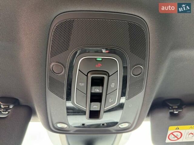 Белый Ауди E-Tron, объемом двигателя 0 л и пробегом 140 тыс. км за 31449 $, фото 100 на Automoto.ua