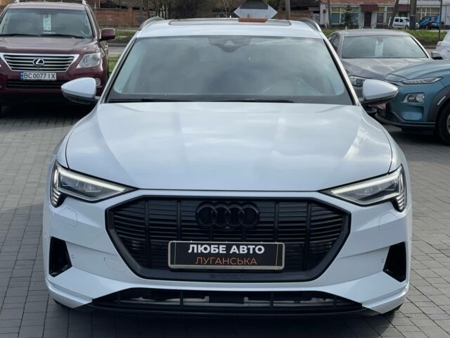 Білий Ауді E-Tron, об'ємом двигуна 0 л та пробігом 45 тис. км за 33000 $, фото 1 на Automoto.ua