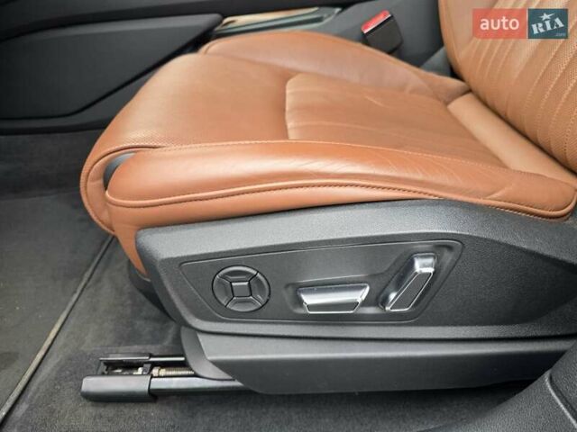 Белый Ауди E-Tron, объемом двигателя 0 л и пробегом 68 тыс. км за 39999 $, фото 41 на Automoto.ua