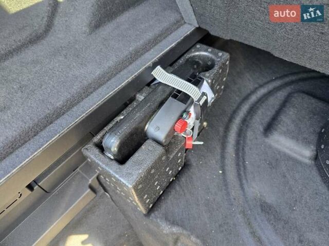 Белый Ауди E-Tron, объемом двигателя 0 л и пробегом 53 тыс. км за 44999 $, фото 37 на Automoto.ua