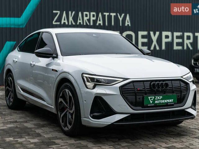 Білий Ауді E-Tron, об'ємом двигуна 0 л та пробігом 57 тис. км за 50555 $, фото 3 на Automoto.ua