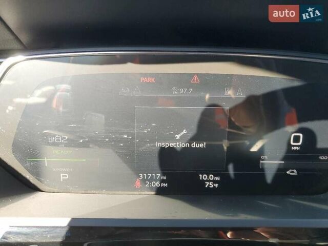 Белый Ауди E-Tron, объемом двигателя 0 л и пробегом 51 тыс. км за 21500 $, фото 8 на Automoto.ua