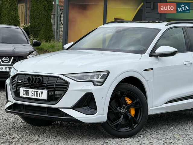 Белый Ауди E-Tron, объемом двигателя 0 л и пробегом 144 тыс. км за 29999 $, фото 6 на Automoto.ua