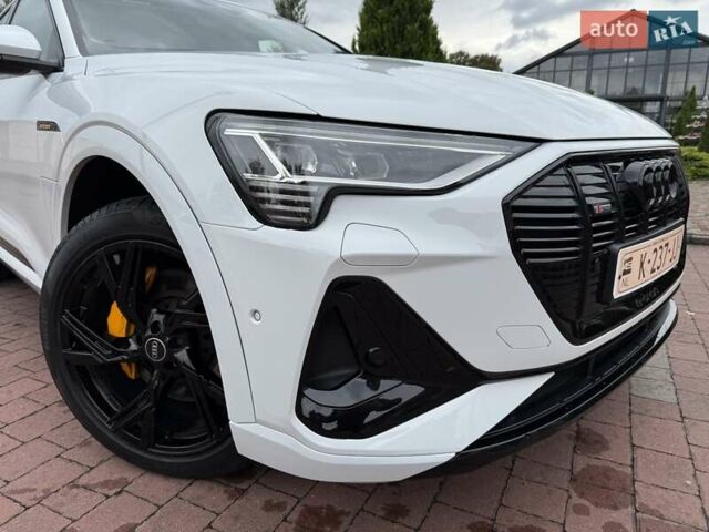 Белый Ауди E-Tron, объемом двигателя 0 л и пробегом 140 тыс. км за 31449 $, фото 21 на Automoto.ua