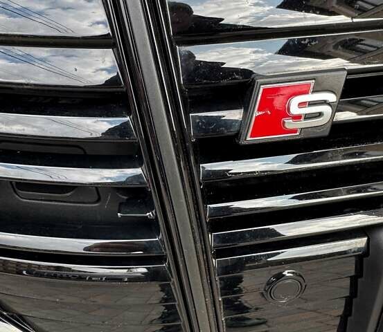 Белый Ауди E-Tron, объемом двигателя 0 л и пробегом 62 тыс. км за 48100 $, фото 44 на Automoto.ua