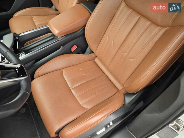 Белый Ауди E-Tron, объемом двигателя 0 л и пробегом 68 тыс. км за 39999 $, фото 44 на Automoto.ua