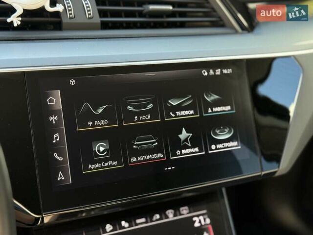 Білий Ауді E-Tron, об'ємом двигуна 0 л та пробігом 16 тис. км за 44900 $, фото 20 на Automoto.ua