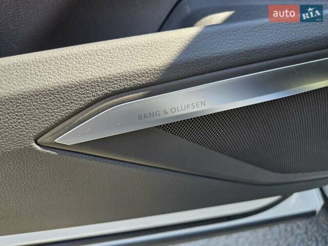 Белый Ауди E-Tron, объемом двигателя 0 л и пробегом 53 тыс. км за 44999 $, фото 47 на Automoto.ua