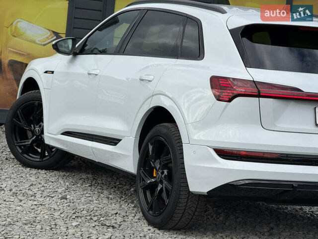 Белый Ауди E-Tron, объемом двигателя 0 л и пробегом 144 тыс. км за 29999 $, фото 20 на Automoto.ua