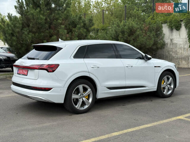 Білий Ауді E-Tron, об'ємом двигуна 0 л та пробігом 35 тис. км за 29999 $, фото 20 на Automoto.ua