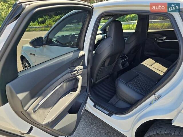 Белый Ауди E-Tron, объемом двигателя 0 л и пробегом 53 тыс. км за 44999 $, фото 55 на Automoto.ua