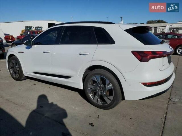 Белый Ауди E-Tron, объемом двигателя 0 л и пробегом 51 тыс. км за 21500 $, фото 1 на Automoto.ua