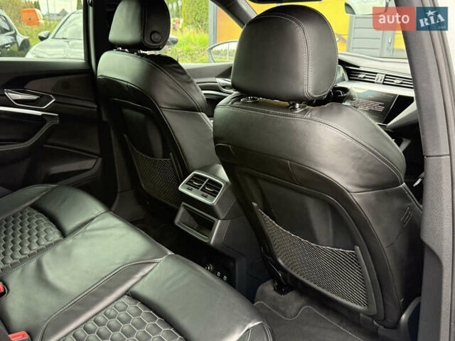 Белый Ауди E-Tron, объемом двигателя 0 л и пробегом 144 тыс. км за 29999 $, фото 47 на Automoto.ua