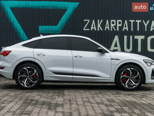 Білий Ауді E-Tron, об'ємом двигуна 0 л та пробігом 57 тис. км за 50555 $, фото 12 на Automoto.ua
