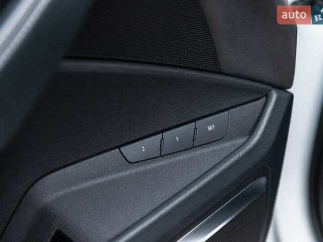 Білий Ауді E-Tron, об'ємом двигуна 0 л та пробігом 57 тис. км за 50555 $, фото 25 на Automoto.ua