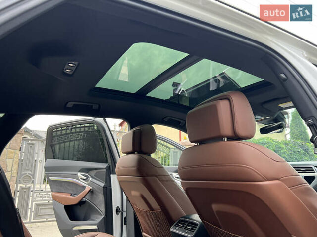 Білий Ауді E-Tron, об'ємом двигуна 0 л та пробігом 38 тис. км за 46000 $, фото 20 на Automoto.ua