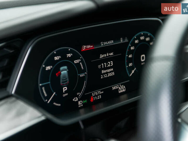 Білий Ауді E-Tron, об'ємом двигуна 0 л та пробігом 57 тис. км за 50555 $, фото 18 на Automoto.ua