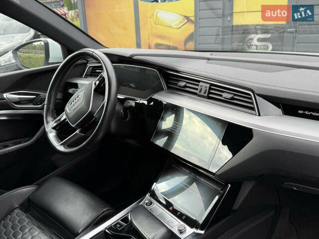 Белый Ауди E-Tron, объемом двигателя 0 л и пробегом 144 тыс. км за 29999 $, фото 40 на Automoto.ua