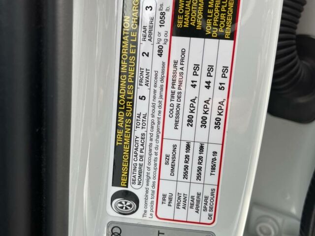 Білий Ауді E-Tron, об'ємом двигуна 0 л та пробігом 45 тис. км за 33000 $, фото 28 на Automoto.ua