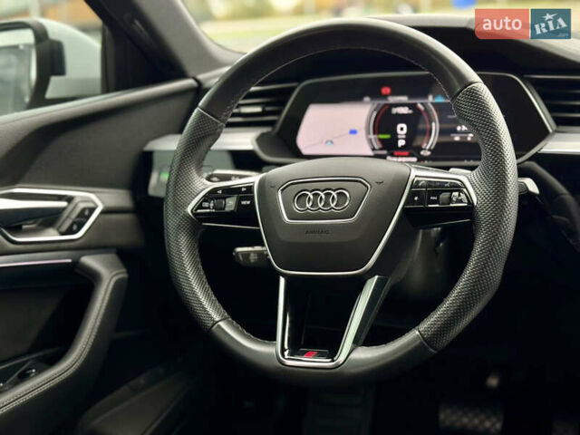 Белый Ауди E-Tron, объемом двигателя 0 л и пробегом 97 тыс. км за 42900 $, фото 35 на Automoto.ua