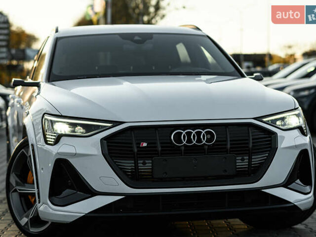 Белый Ауди E-Tron, объемом двигателя 0 л и пробегом 73 тыс. км за 46990 $, фото 9 на Automoto.ua